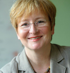 Claudia Thumser